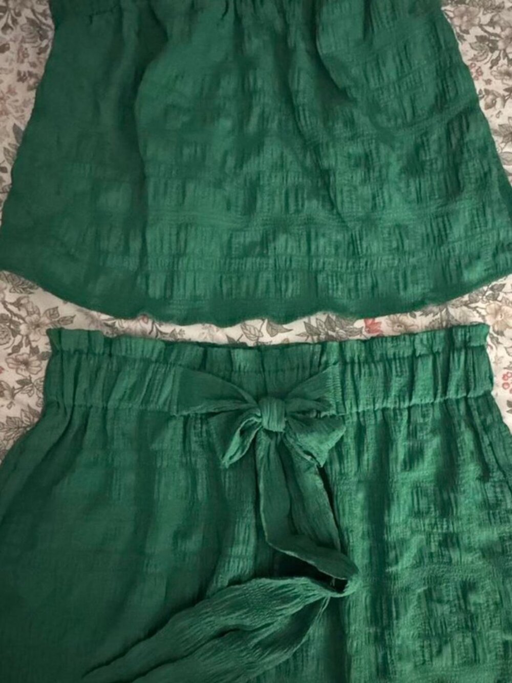 SHEIN Women's Green Bottoms
